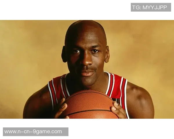 皮尔斯与女主持探讨禁忌话题引发热议是否应该尝试男友的私密行为